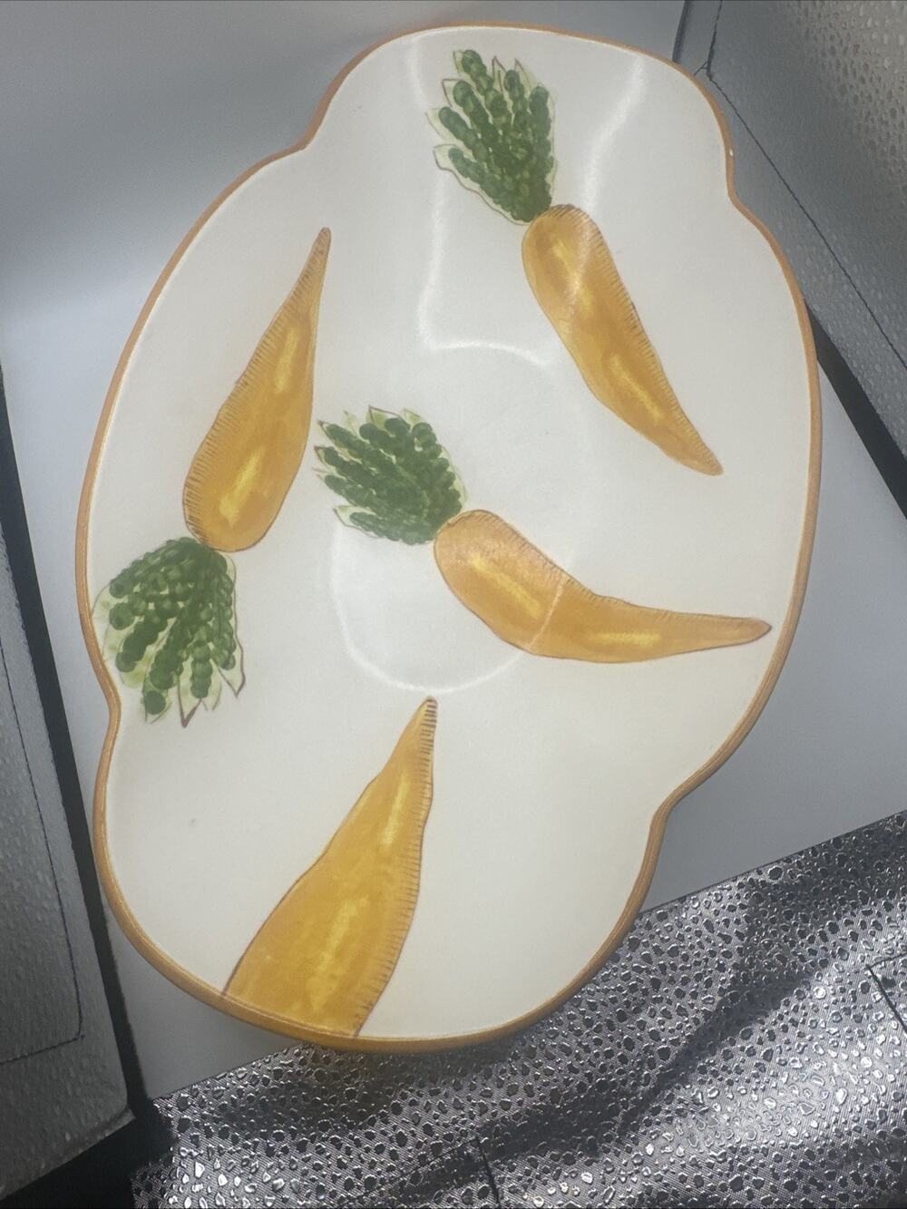 Laurie Gates Vintage 1998 Hand Painted Carrot Serving Bowl
